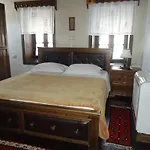 Klea Hotel *